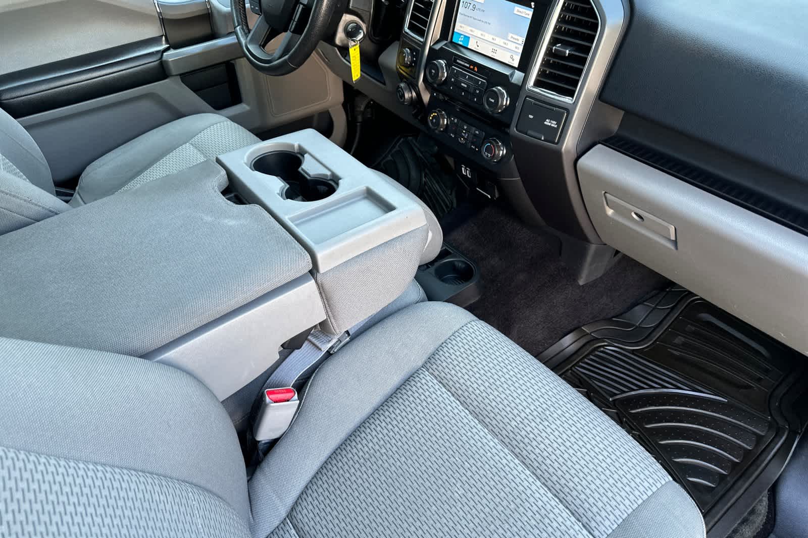 Thumbnail: 2016 Ford F-150 - 15