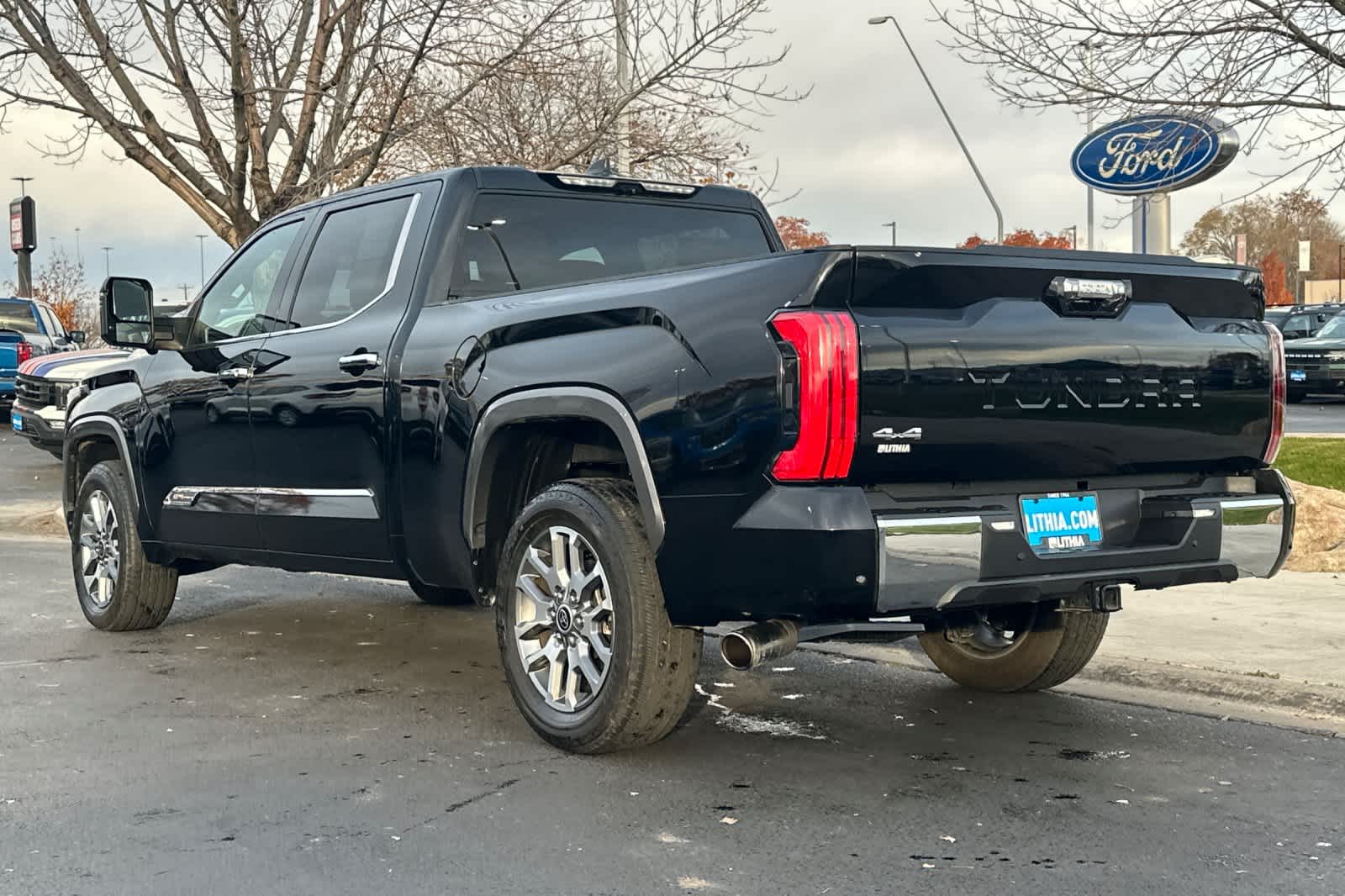 Thumbnail: 2024 Toyota Tundra - 6