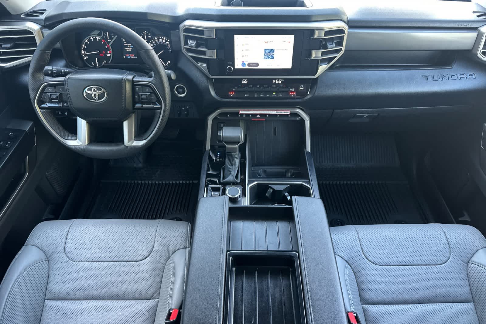 Thumbnail: 2024 Toyota Tundra - 3