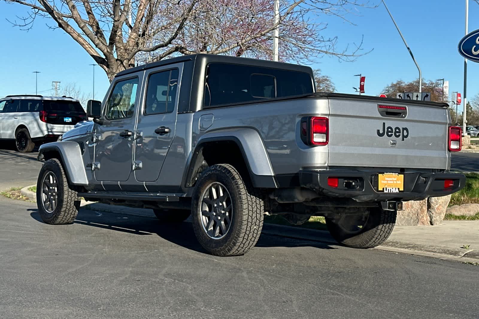 Thumbnail: 2020 Jeep Gladiator - 6