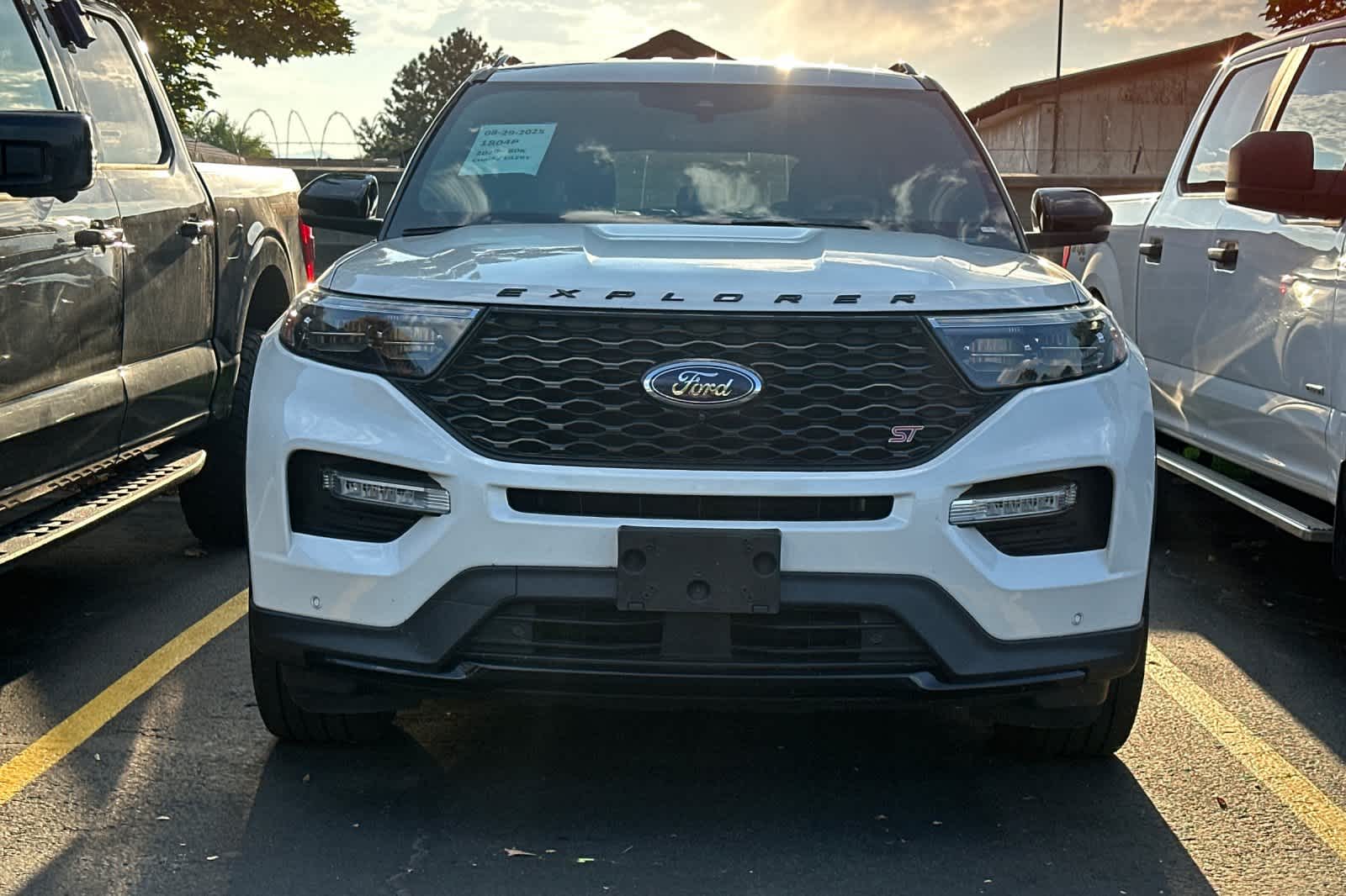 Thumbnail: 2020 Ford Explorer - 6