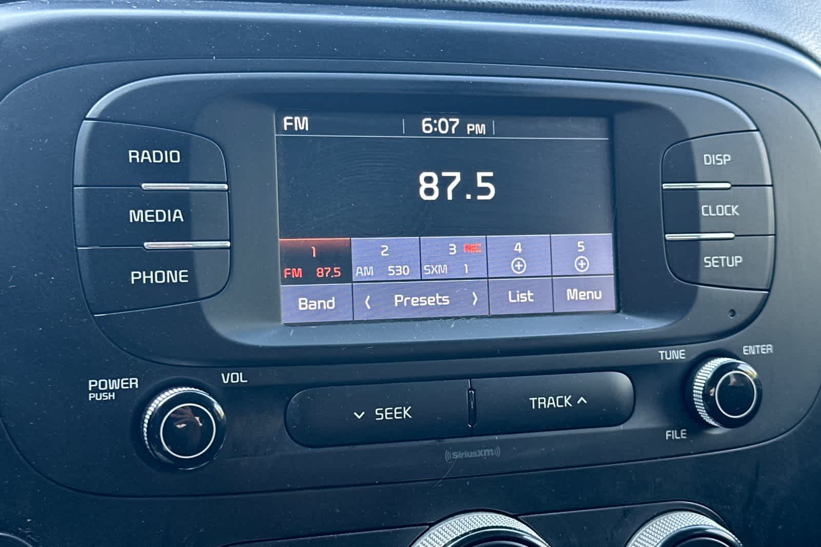 Thumbnail: 2019 Kia Soul - 18