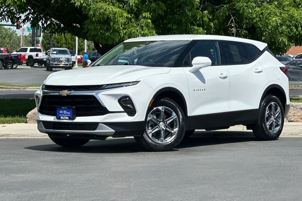 Used 2025 Chevrolet Blazer LT w/2LT SUV