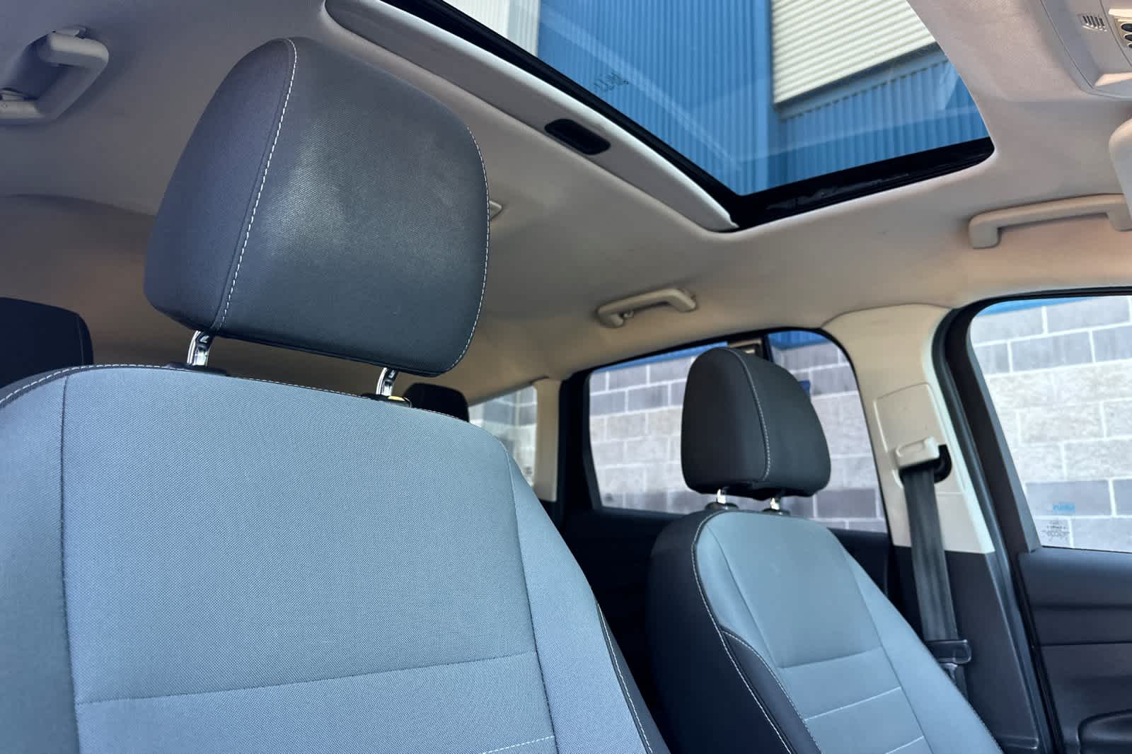 Thumbnail: 2016 Ford Escape - 17