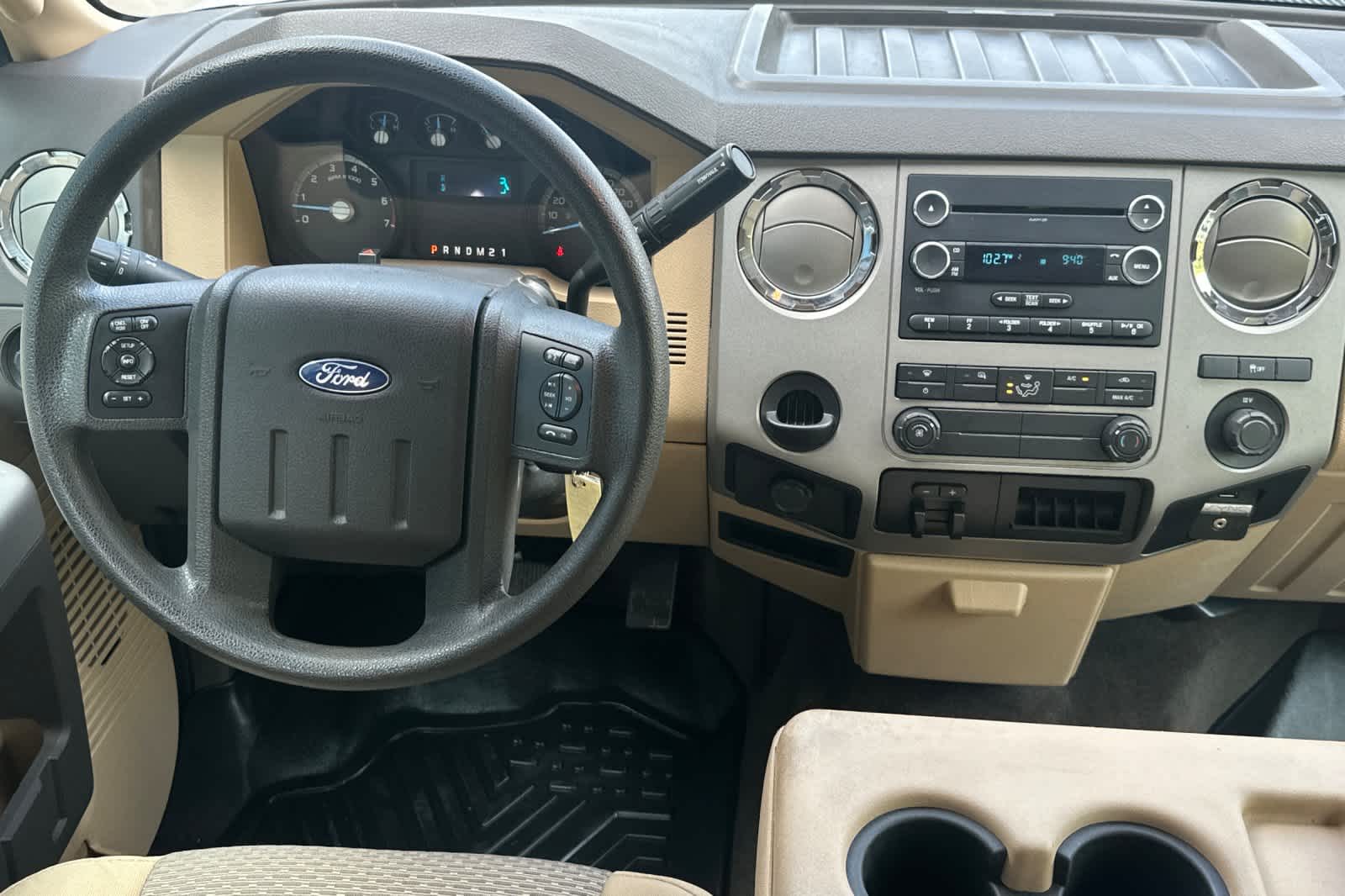 Thumbnail: 2015 Ford F-350 - 14