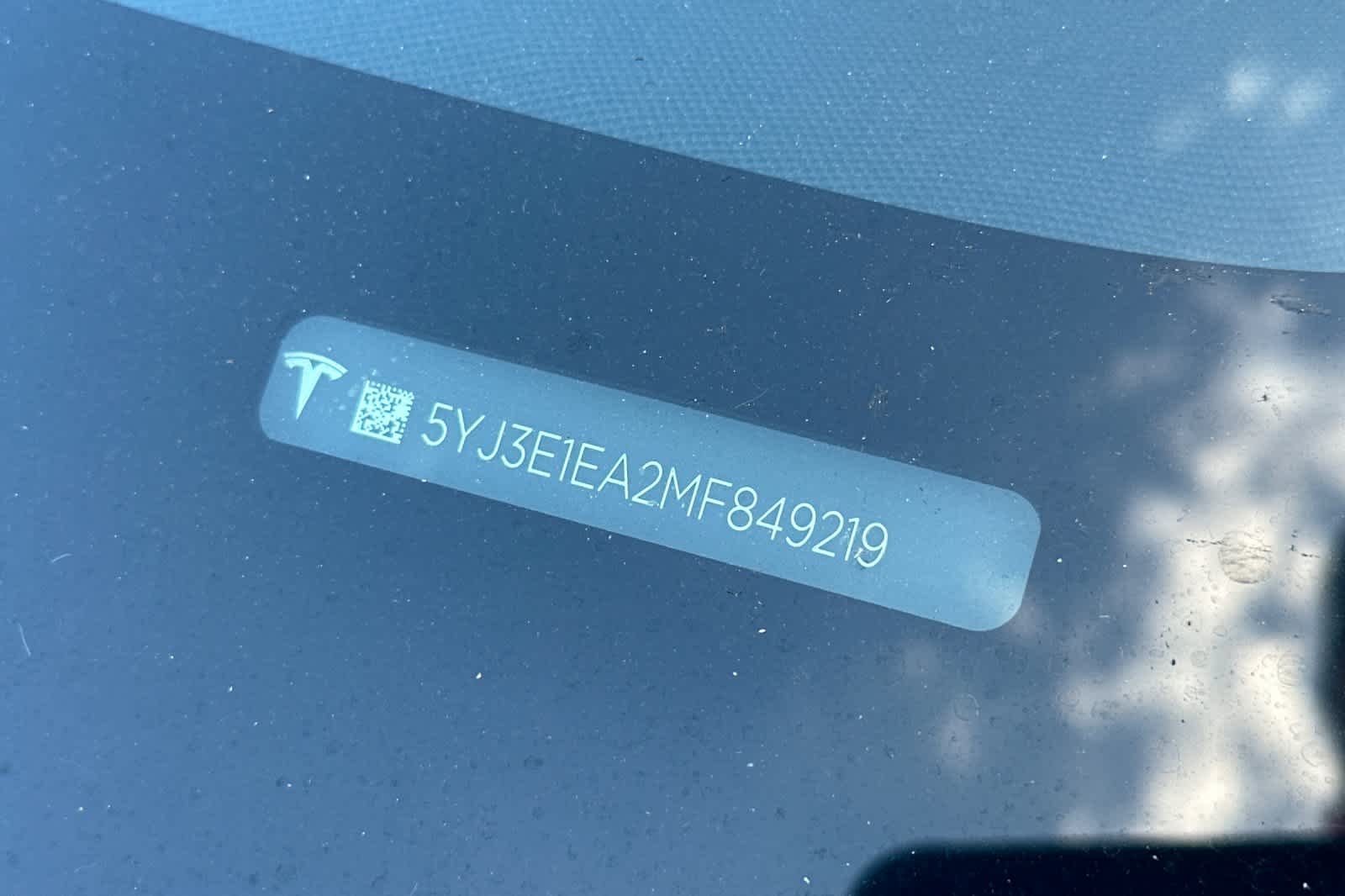 Thumbnail: 2021 Tesla Model 3 - 11