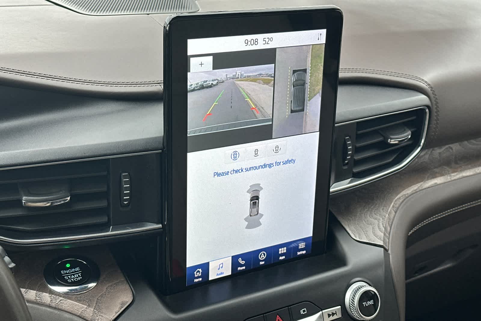 Thumbnail: 2020 Ford Explorer - 21