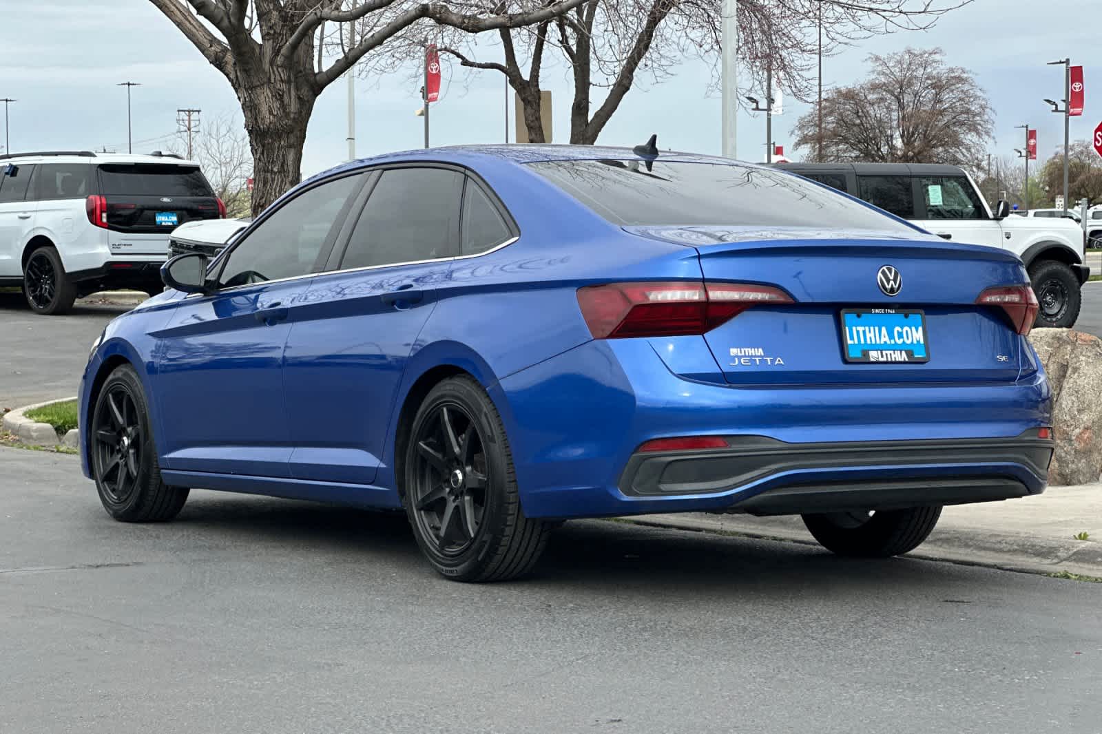 Thumbnail: 2022 Volkswagen Jetta - 6