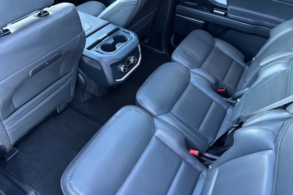 Used 2025 Ford Expedition Max Active SUV