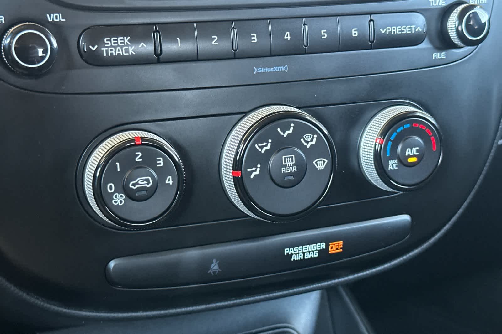 Thumbnail: 2017 Kia Soul - 19