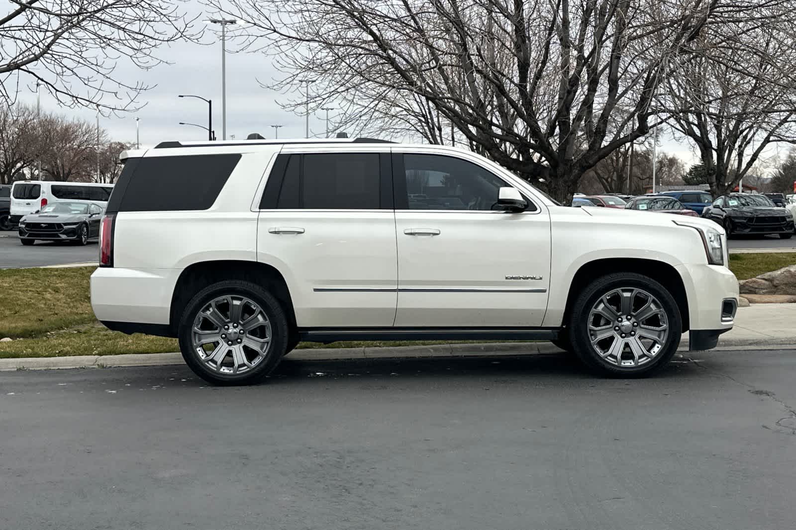 Thumbnail: 2015 GMC Yukon - 8