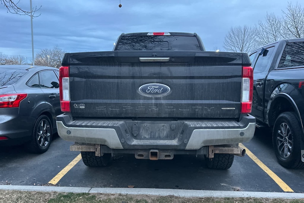 Used 2018 Ford F-250 Truck Crew Cab