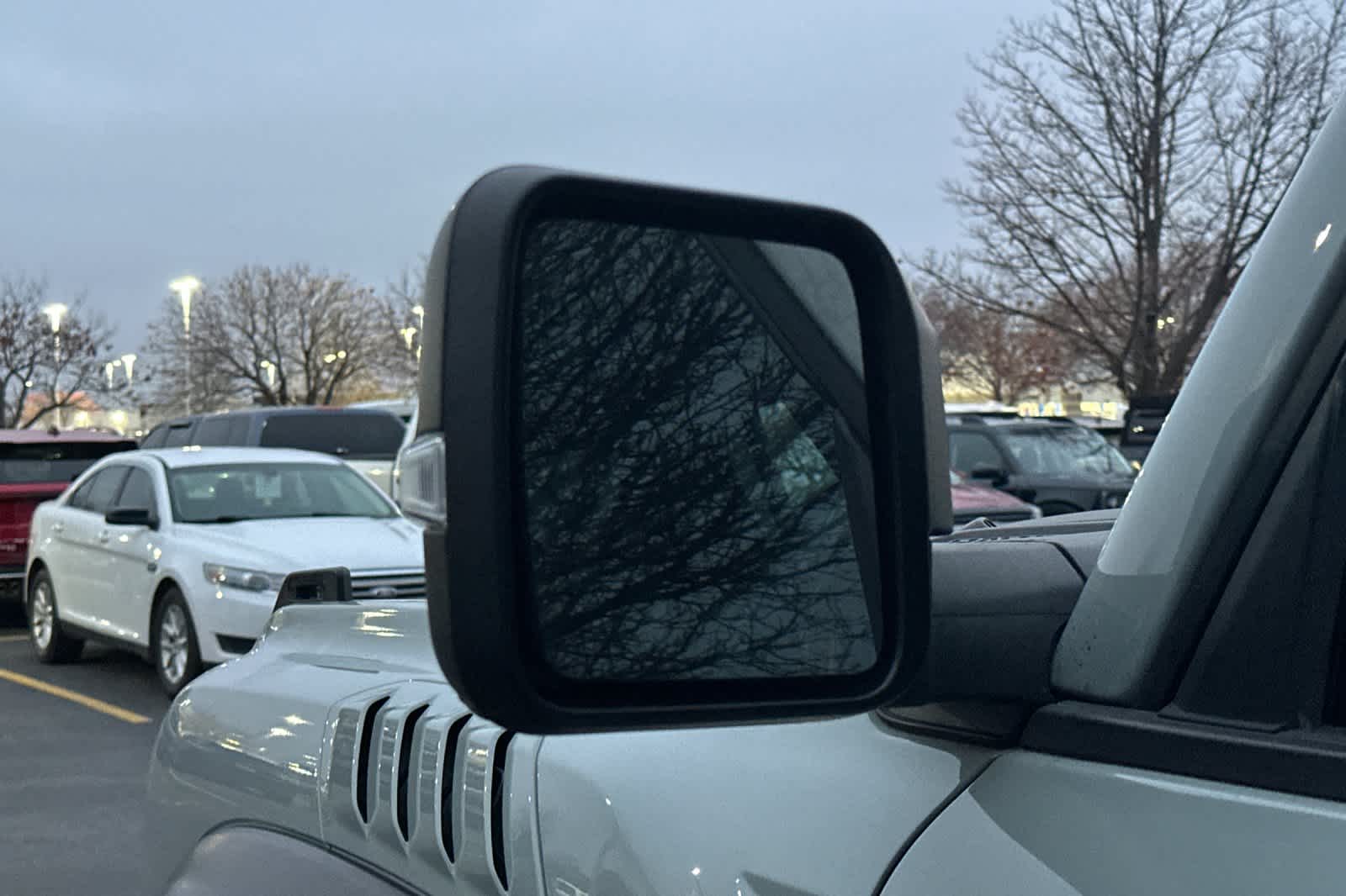 Thumbnail: 2023 Ford Bronco - 9