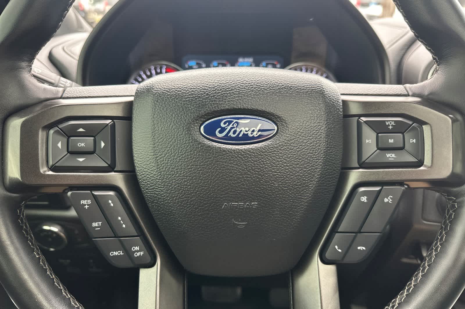 Thumbnail: 2021 Ford Expedition - 24