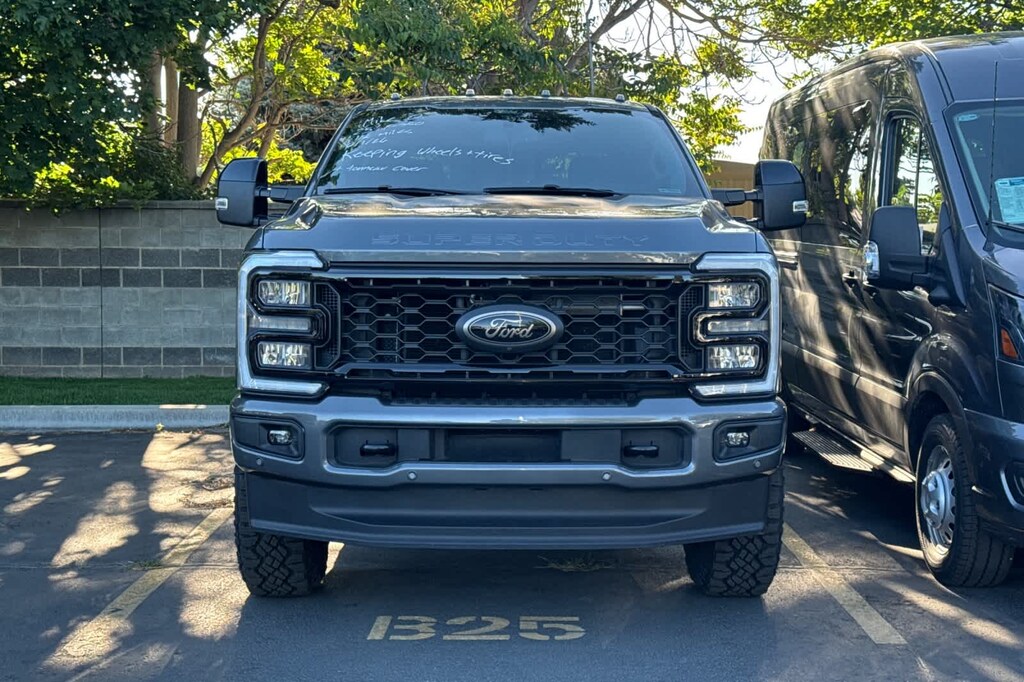 Certified 2025 Ford F-350 Lariat Truck Crew Cab