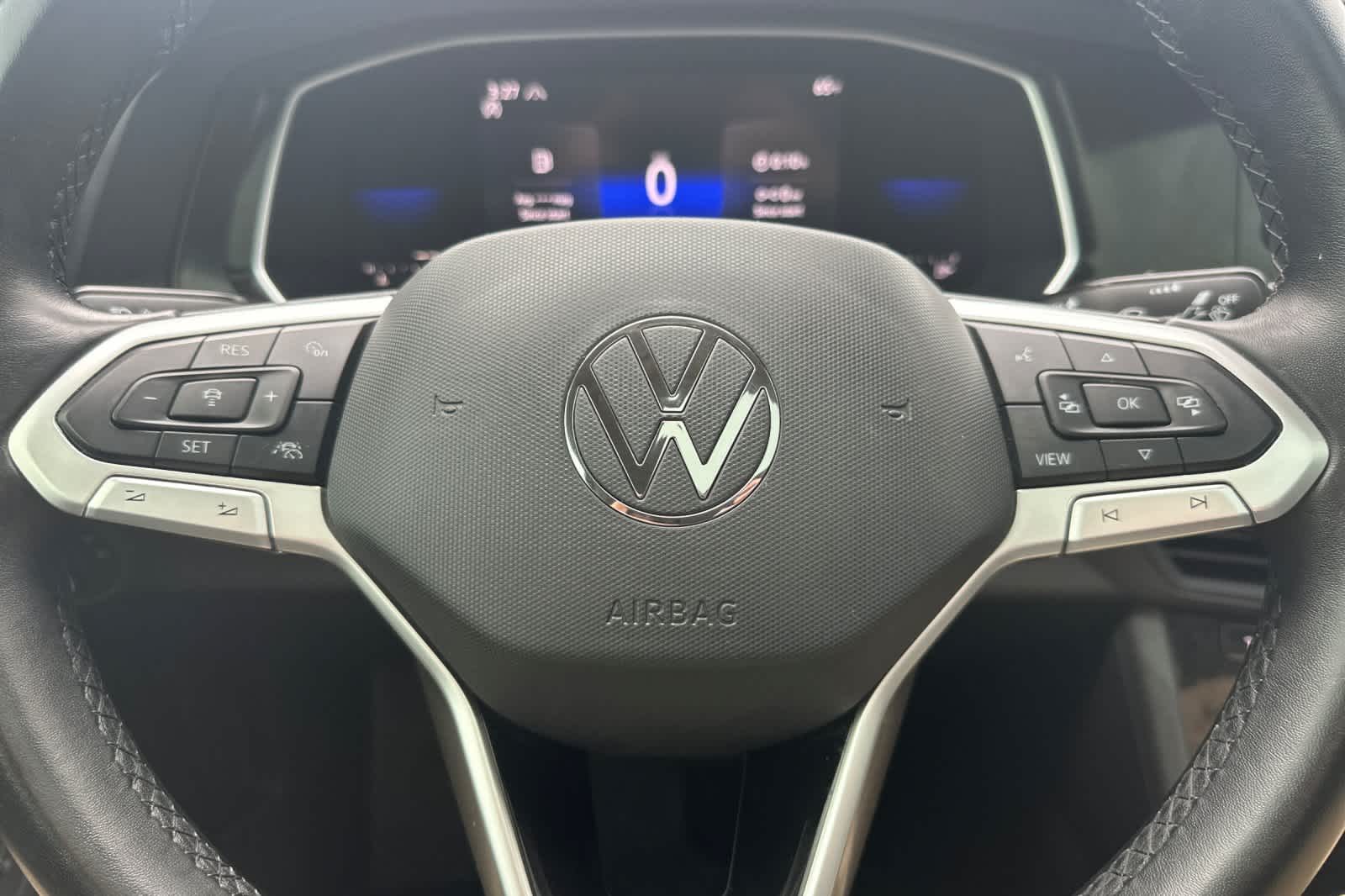 Thumbnail: 2022 Volkswagen Jetta - 22