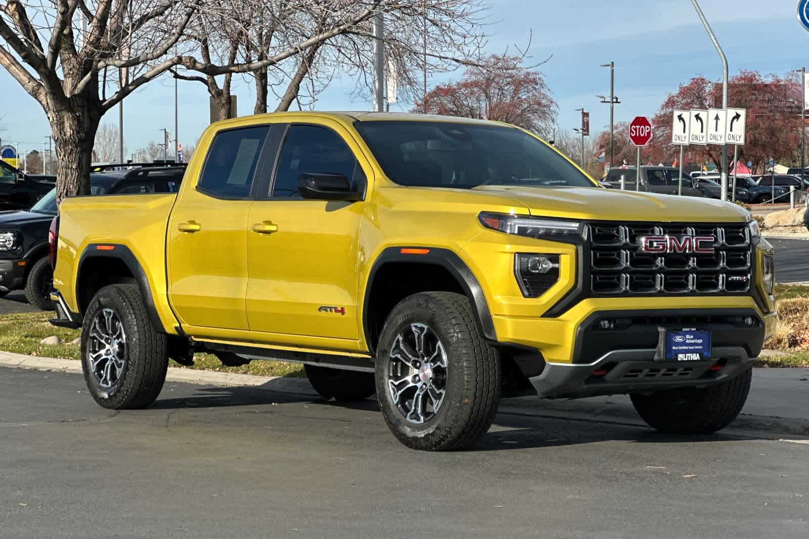 Thumbnail: 2023 GMC Canyon - 9