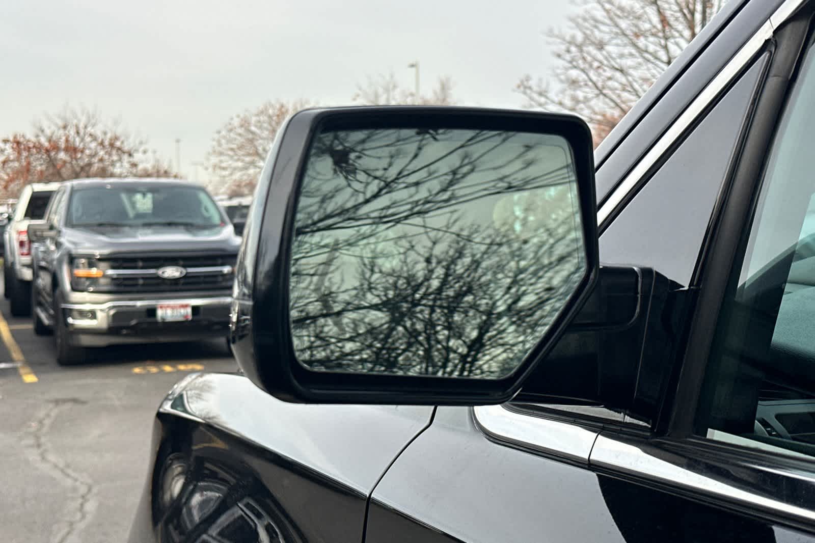 Thumbnail: 2018 GMC Yukon - 10