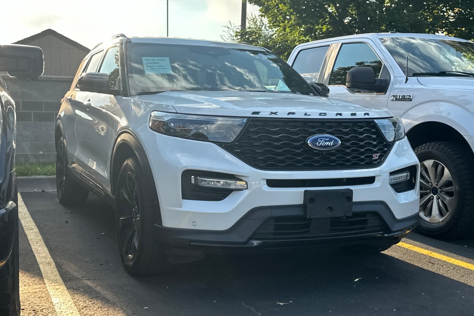 Thumbnail: 2020 Ford Explorer - 5