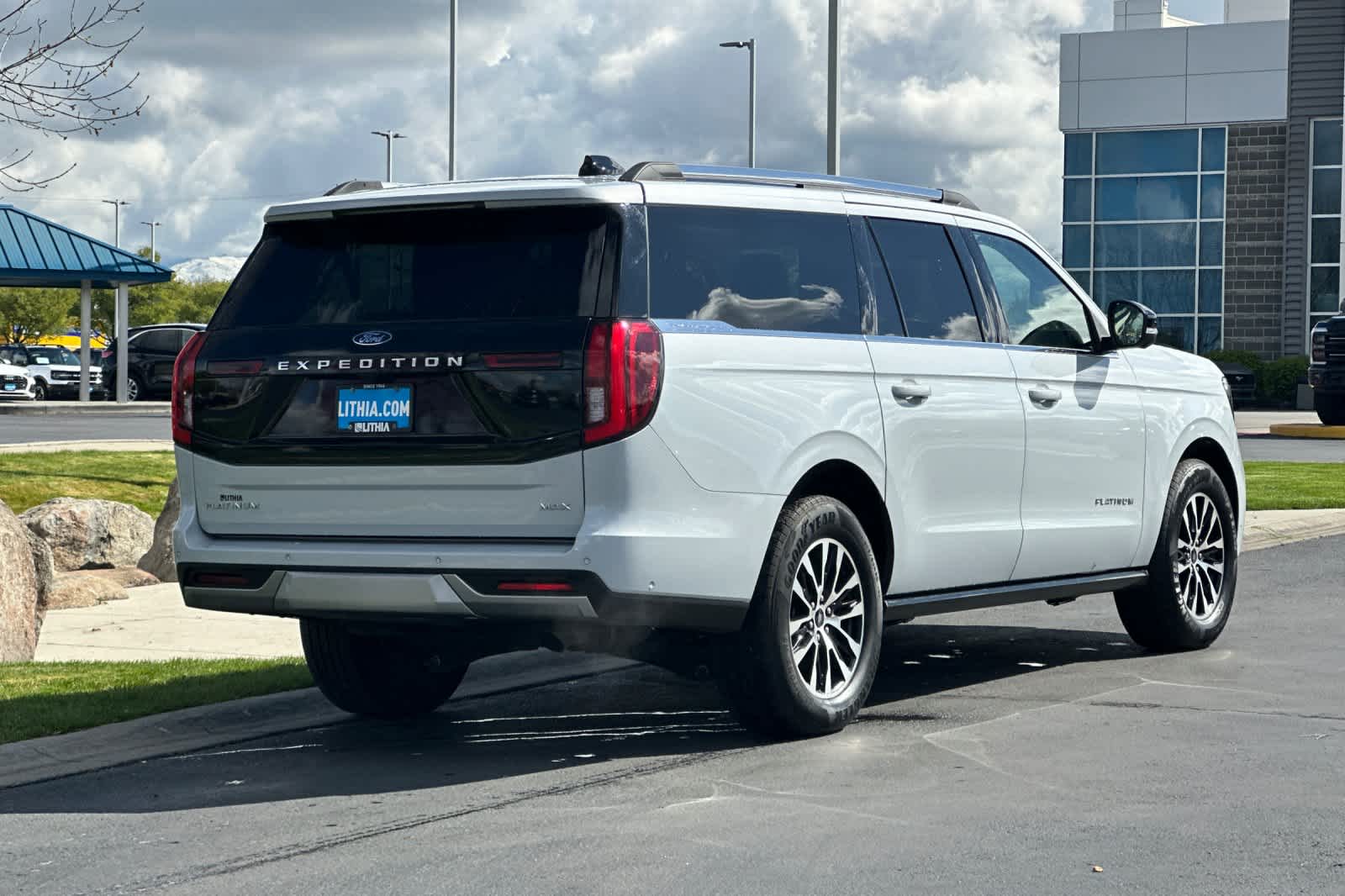 Thumbnail: 2025 Ford Expedition MAX - 2