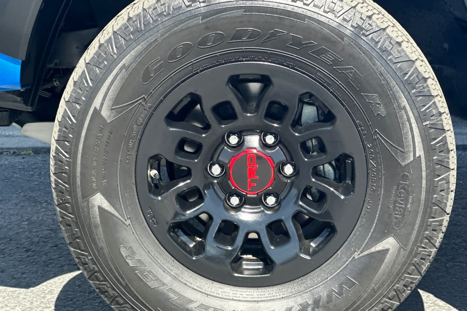 Thumbnail: 2019 Toyota Tacoma - 25