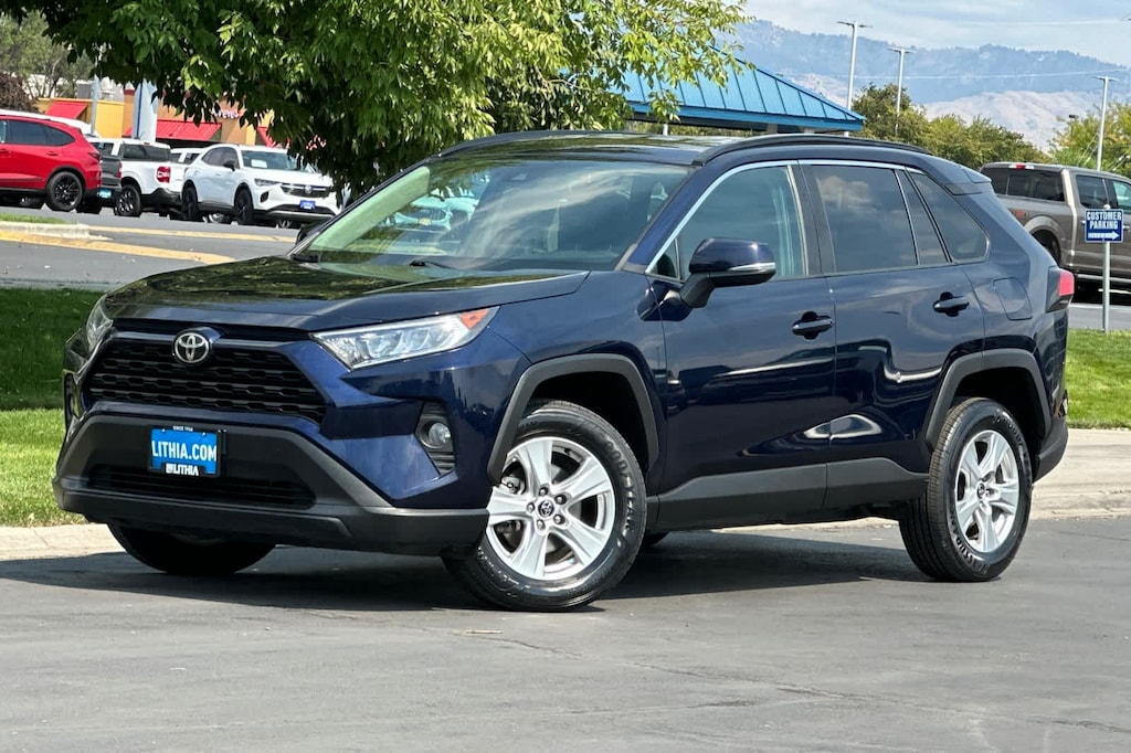 Used 2020 Toyota RAV4 XLE SUV