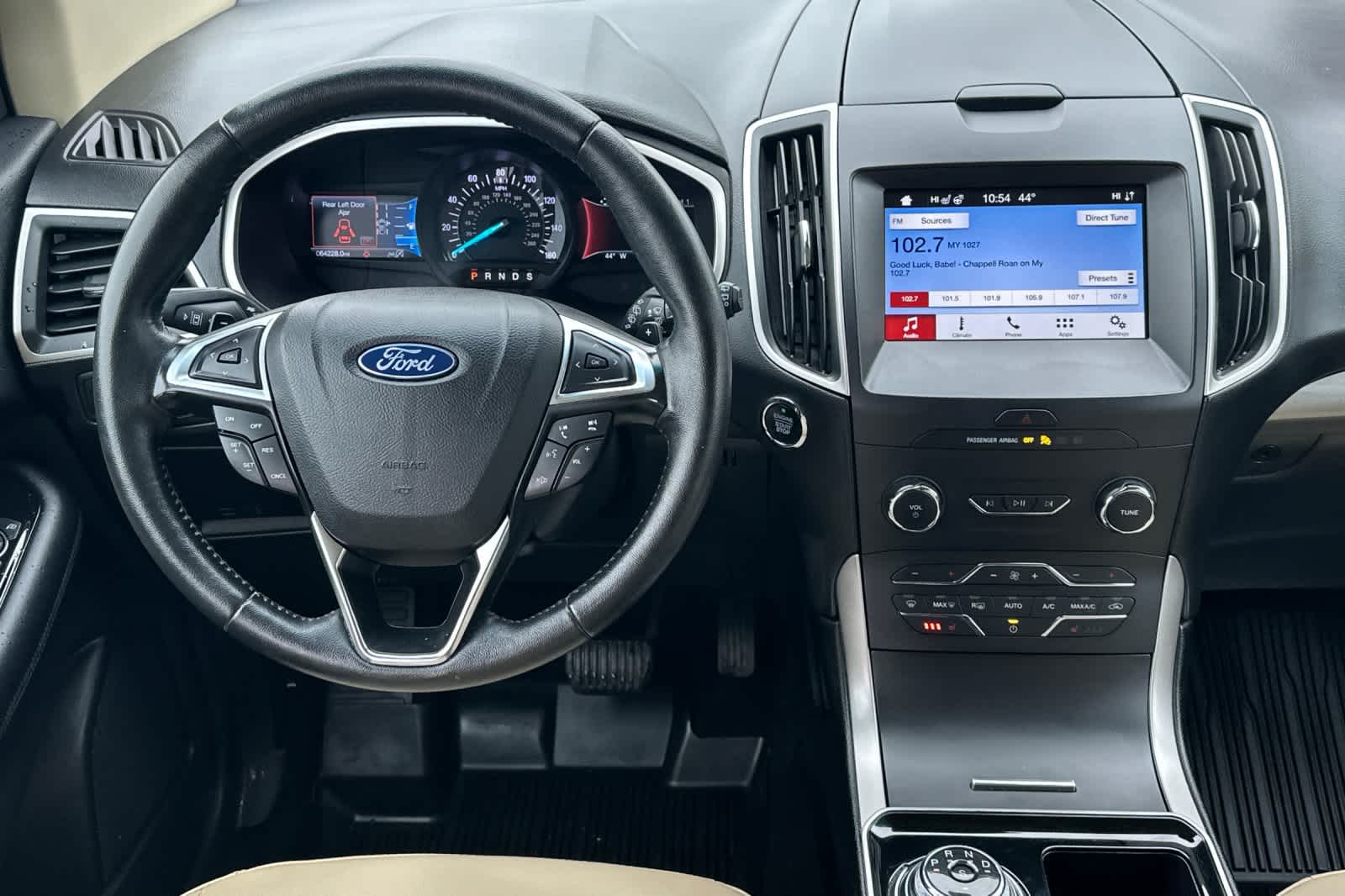 Thumbnail: 2019 Ford Edge - 14