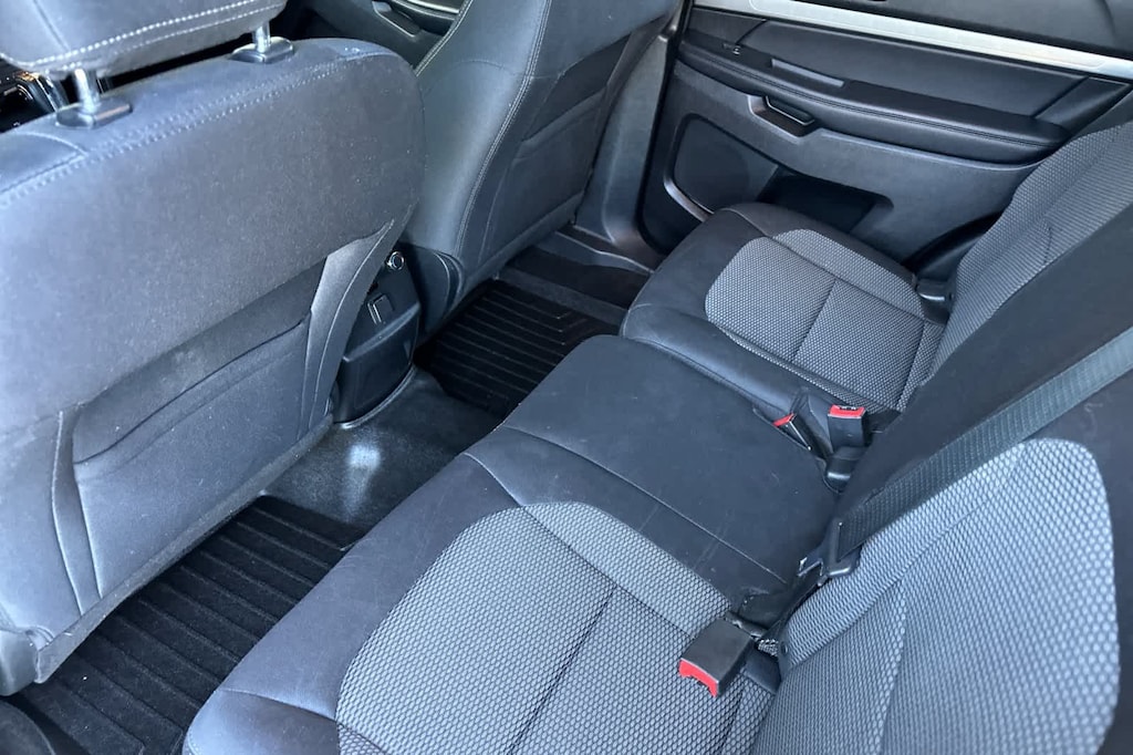 Used 2018 Ford Explorer XLT SUV