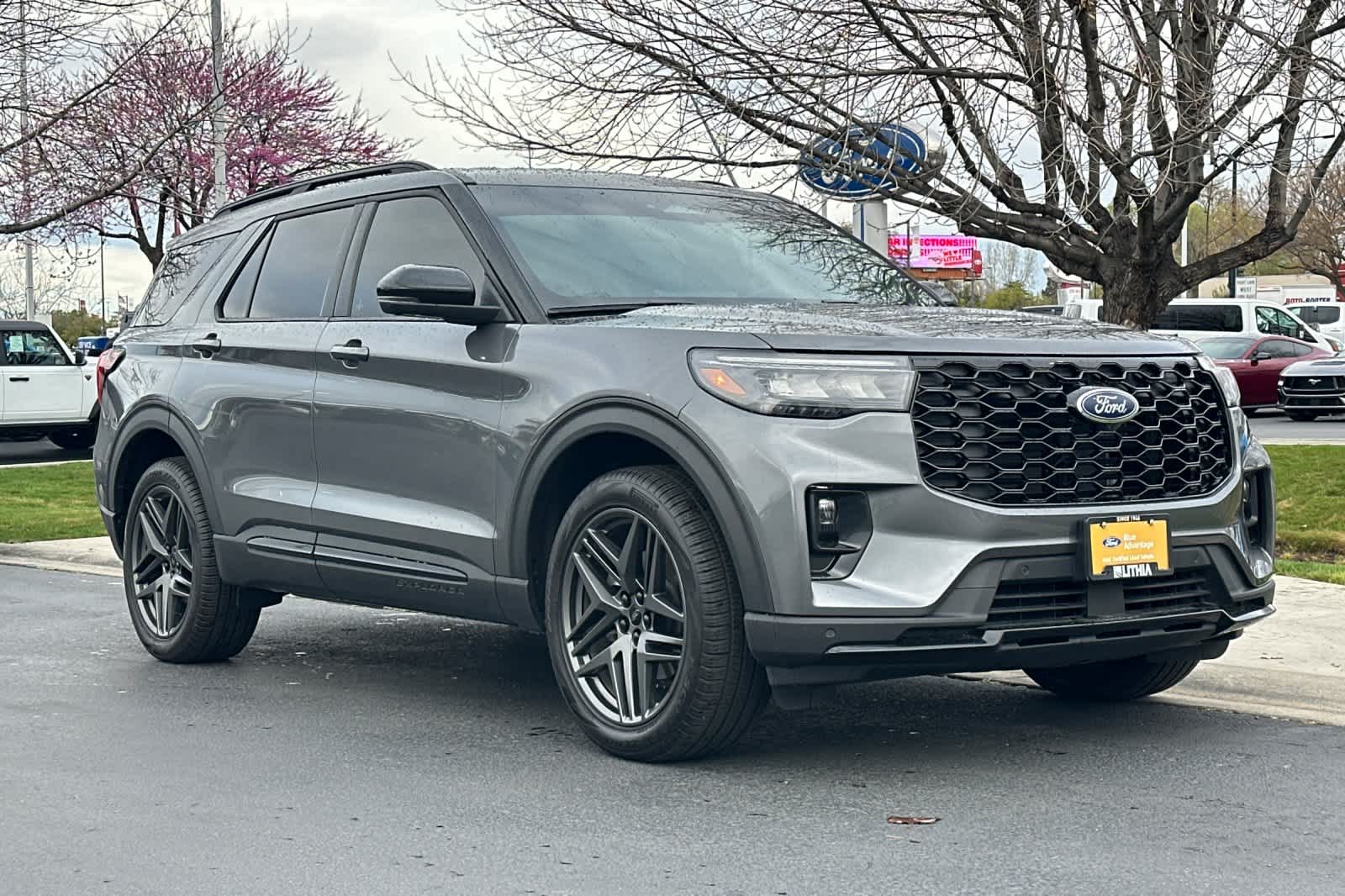 Thumbnail: 2026 Ford Explorer - 9