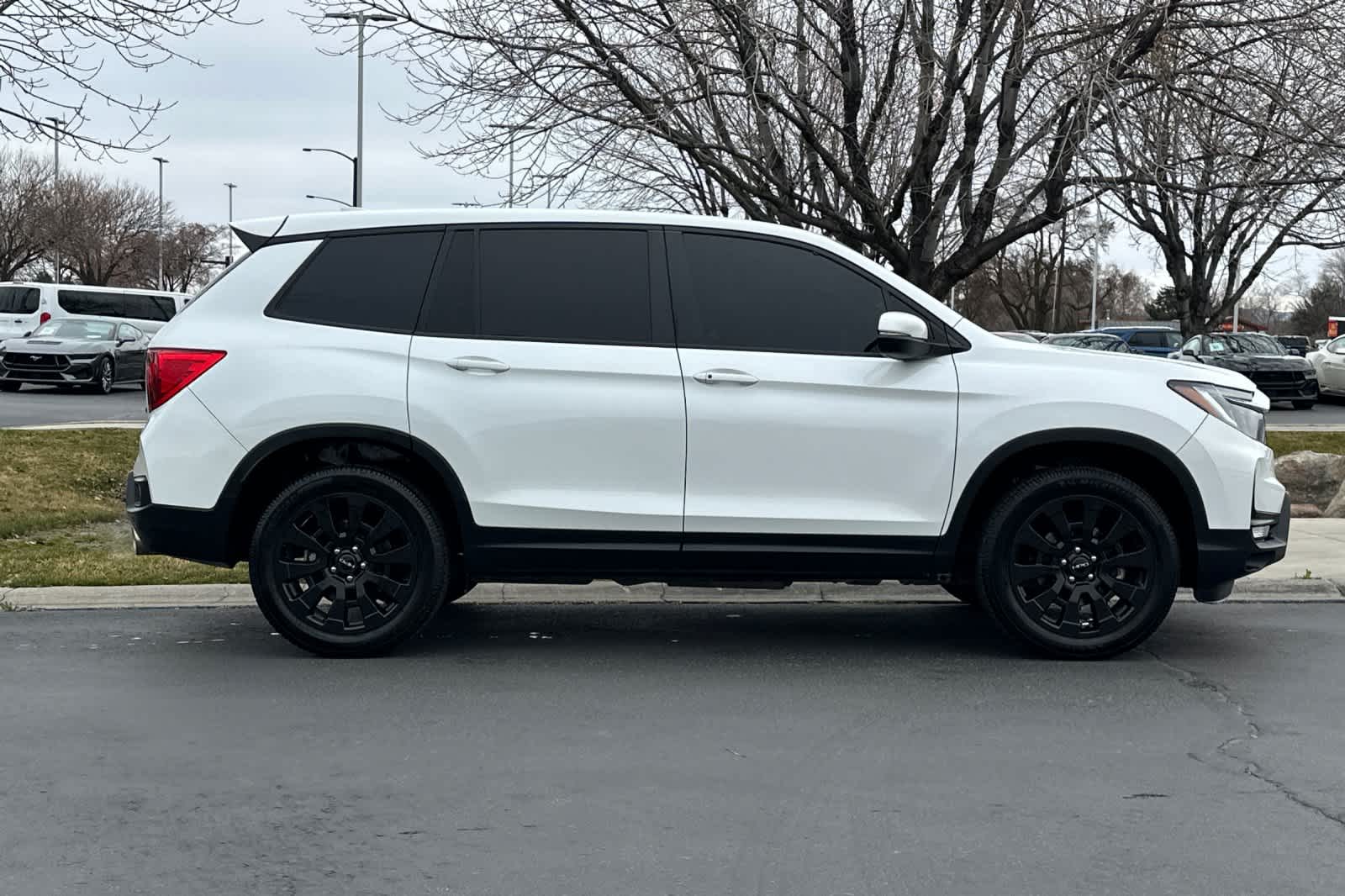 Thumbnail: 2022 Honda Passport - 8