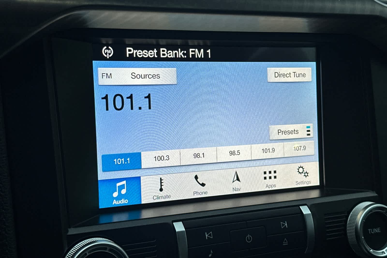 Thumbnail: 2019 Ford Mustang - 17