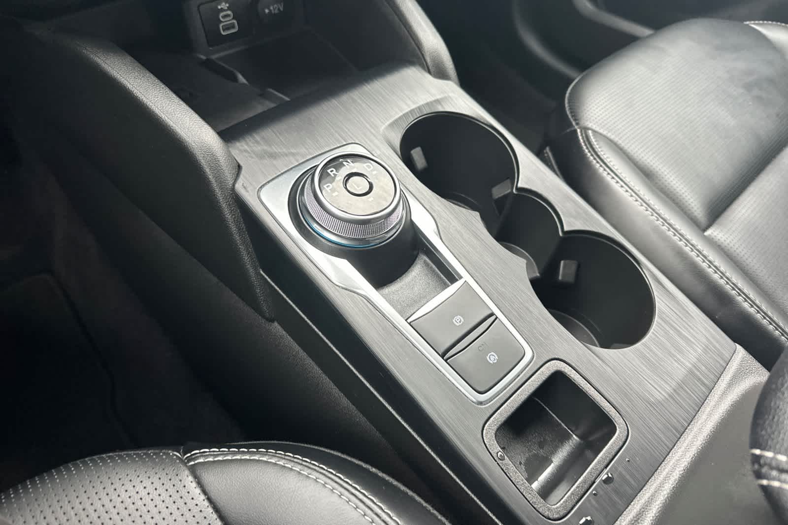 Thumbnail: 2025 Ford Escape - 21