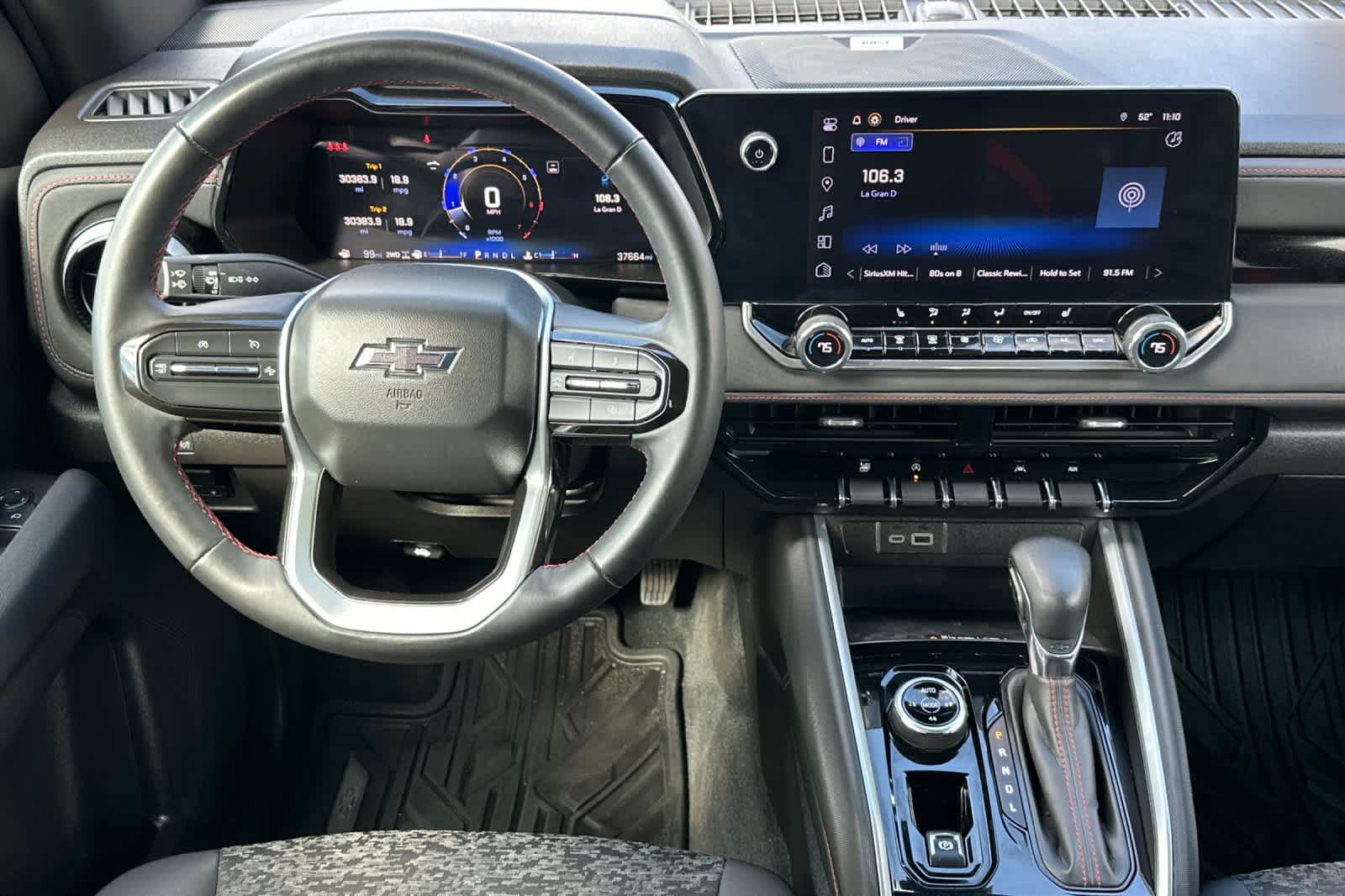 Thumbnail: 2024 Chevrolet Colorado - 14