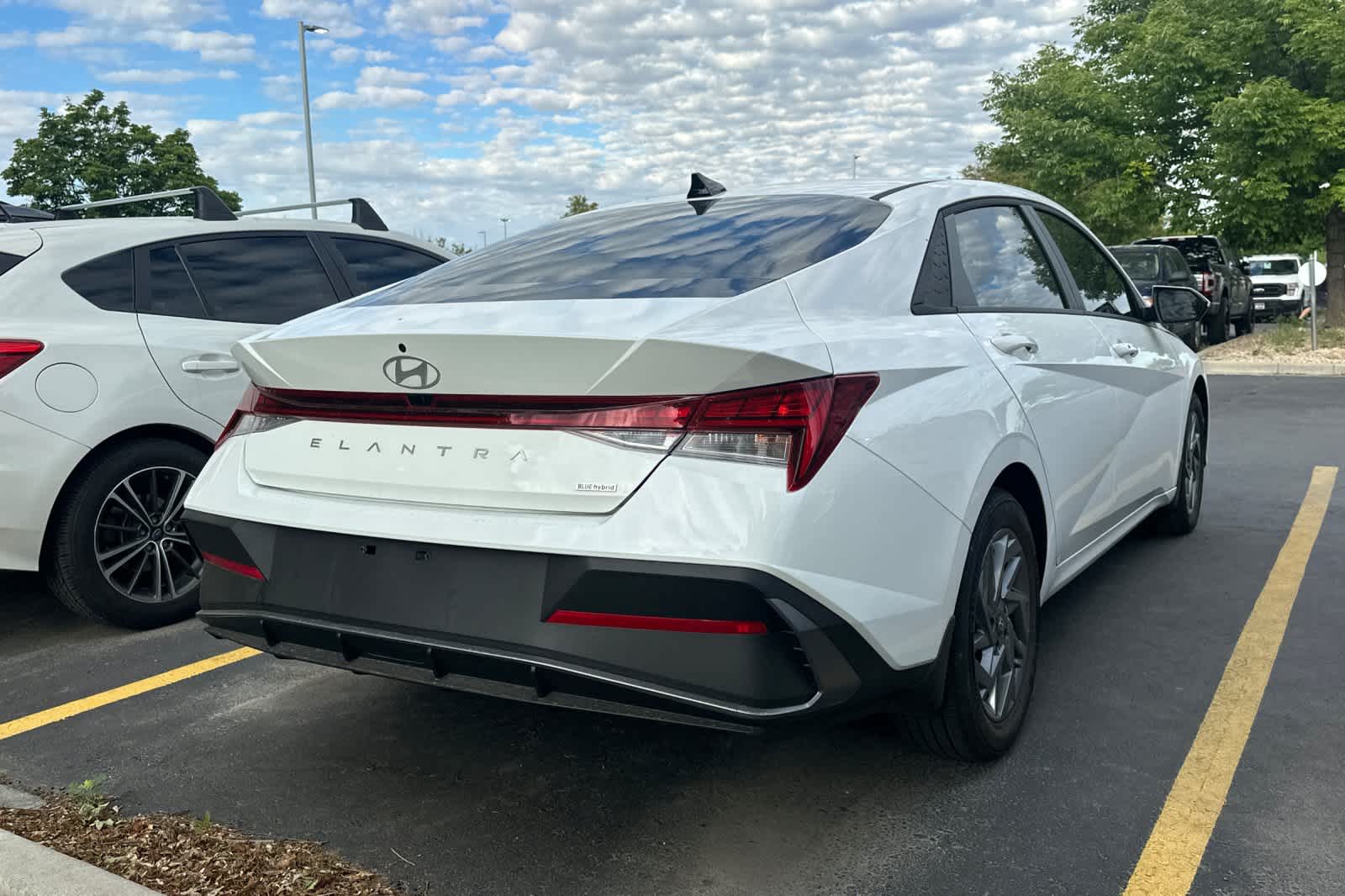Thumbnail: 2026 Hyundai Elantra - 4
