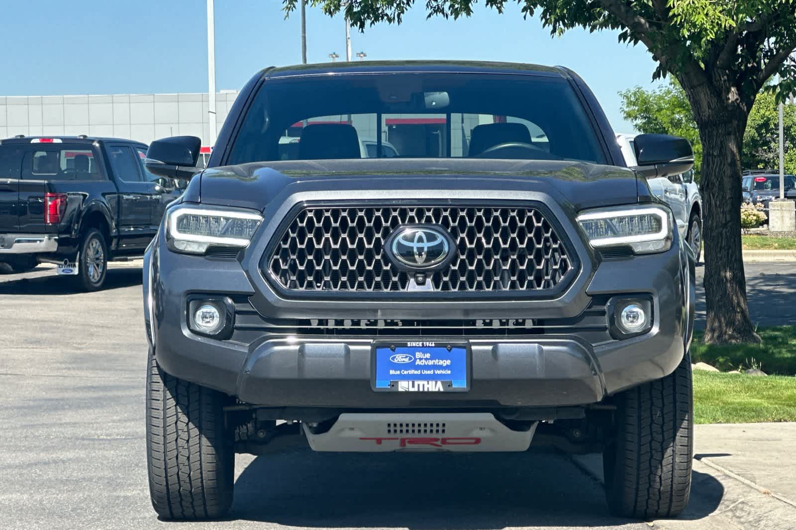 Thumbnail: 2022 Toyota Tacoma - 10