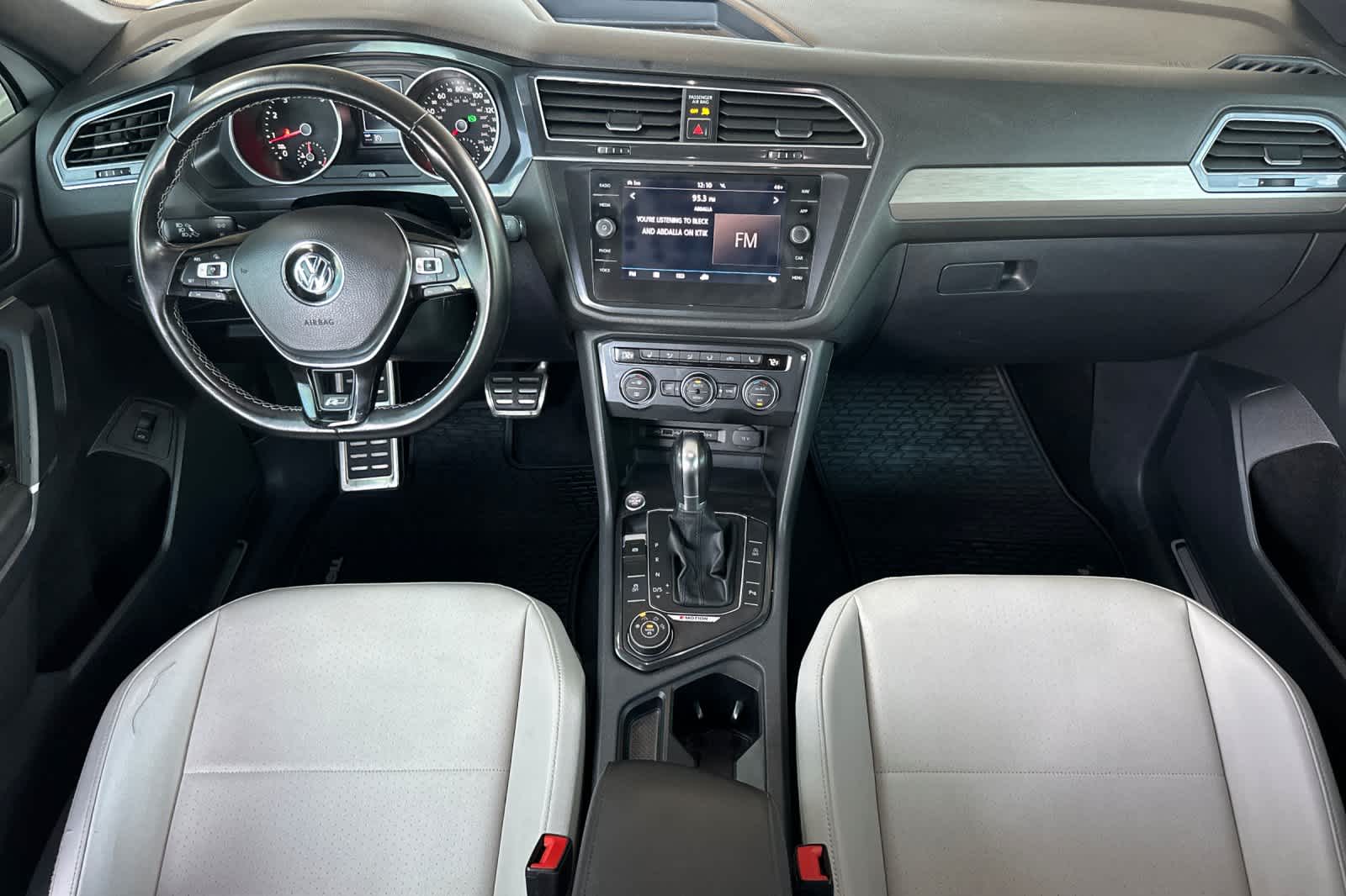 Thumbnail: 2018 Volkswagen Tiguan - 3