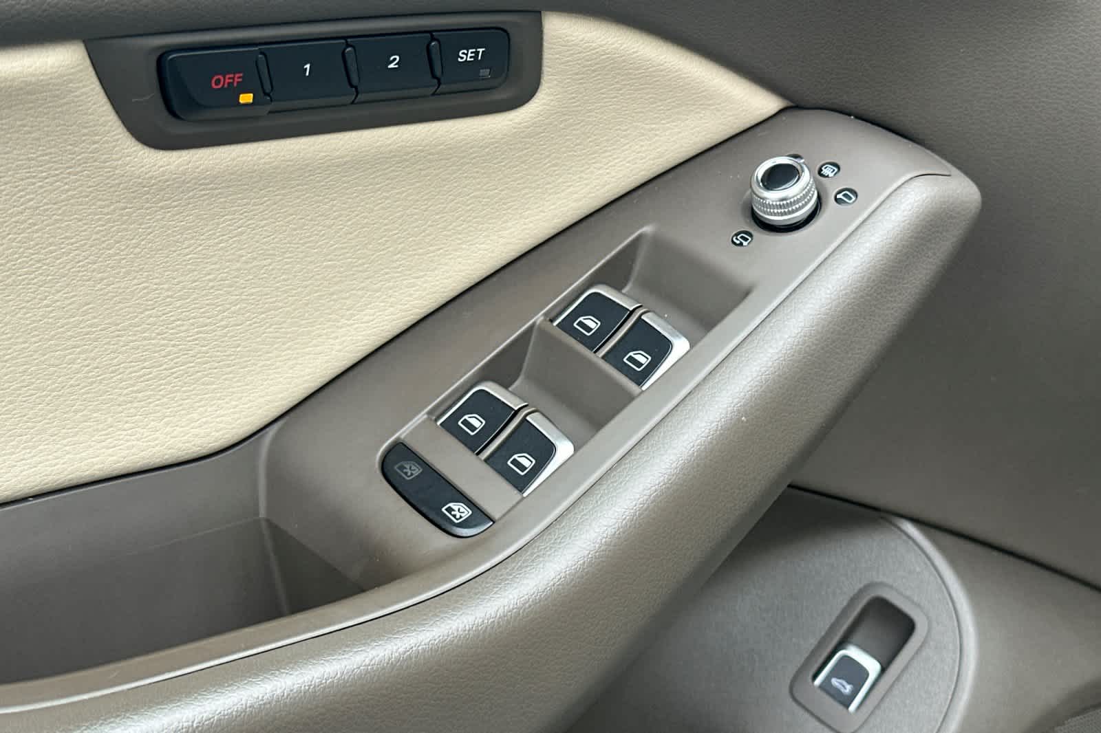 Thumbnail: 2015 Audi Q5 - 13