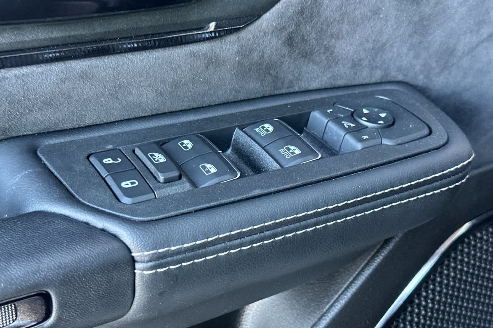 Thumbnail: 2025 RAM 1500 - 13