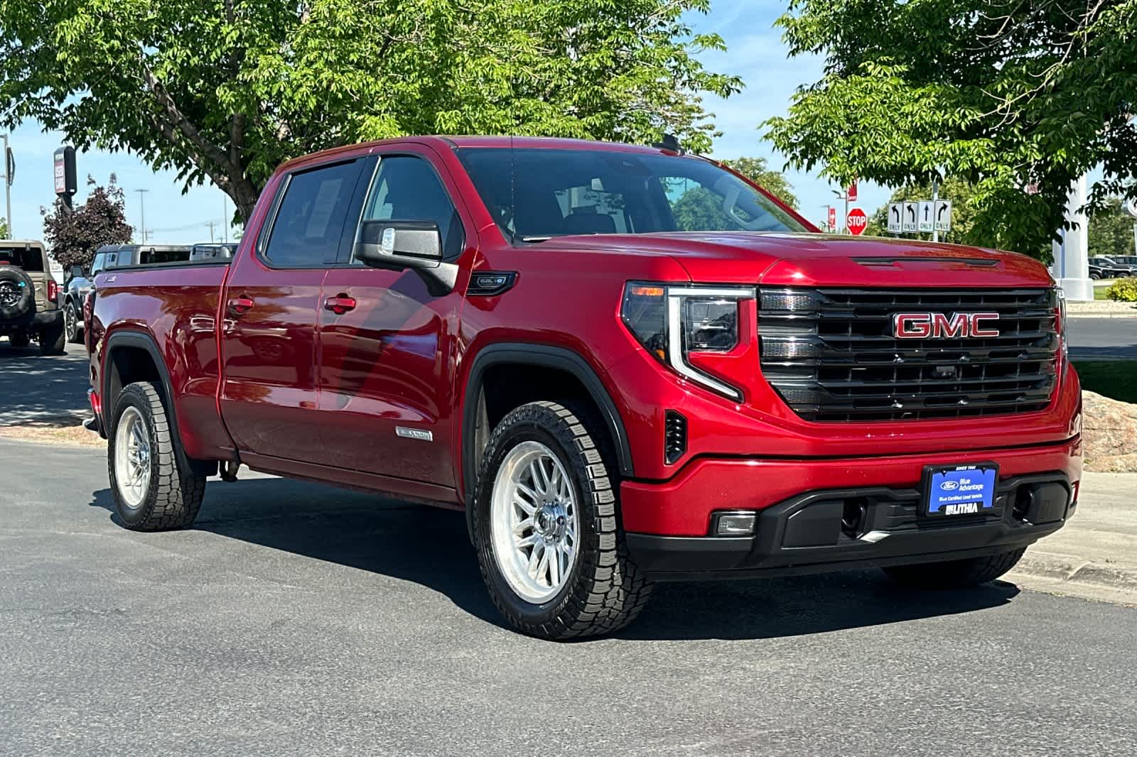 Thumbnail: 2023 GMC Sierra 1500 - 9