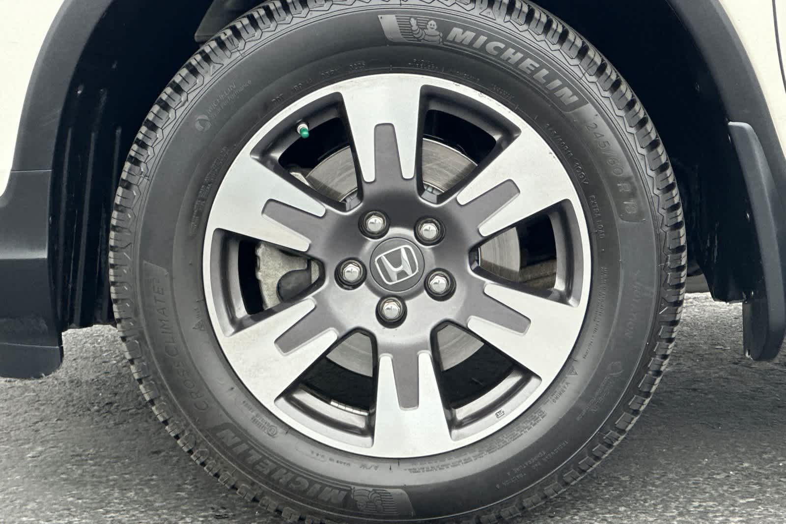 Thumbnail: 2017 Honda Ridgeline - 26