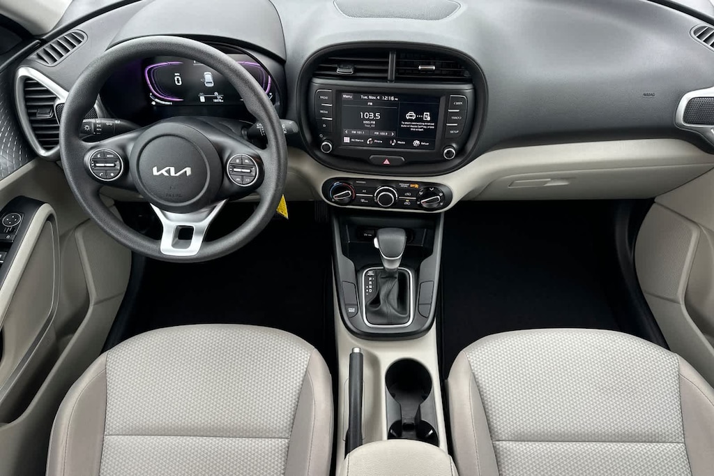 Used 2024 Kia Soul LX Hatchback