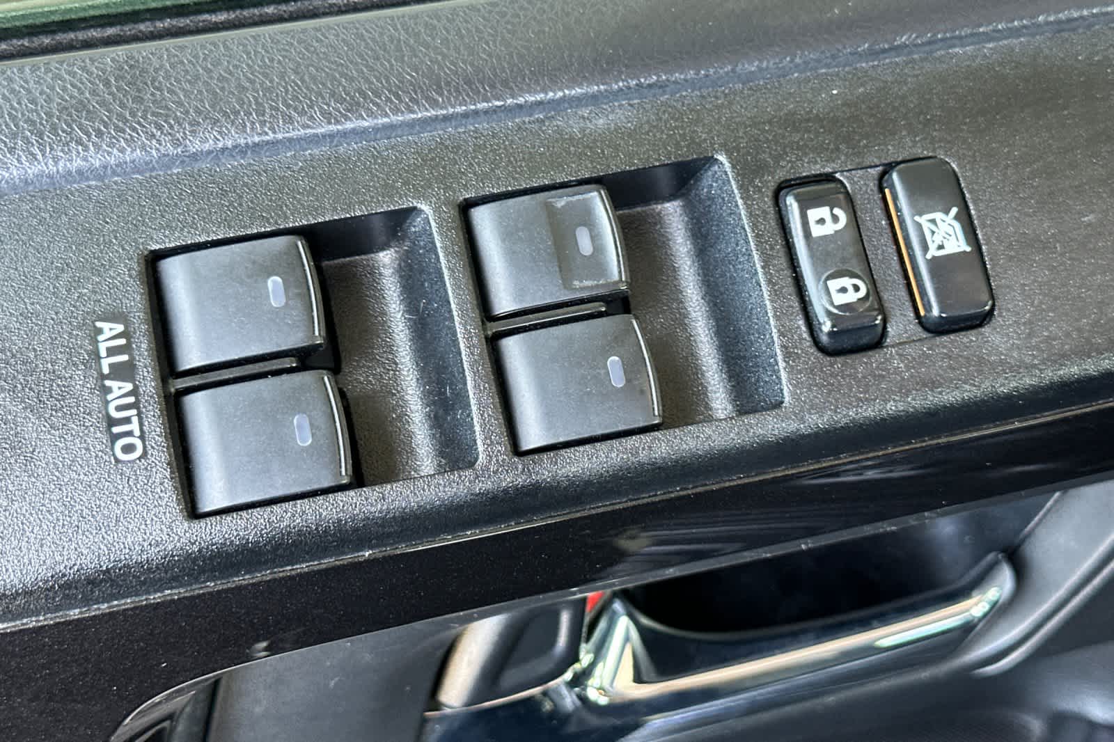 Thumbnail: 2022 Toyota 4Runner - 13