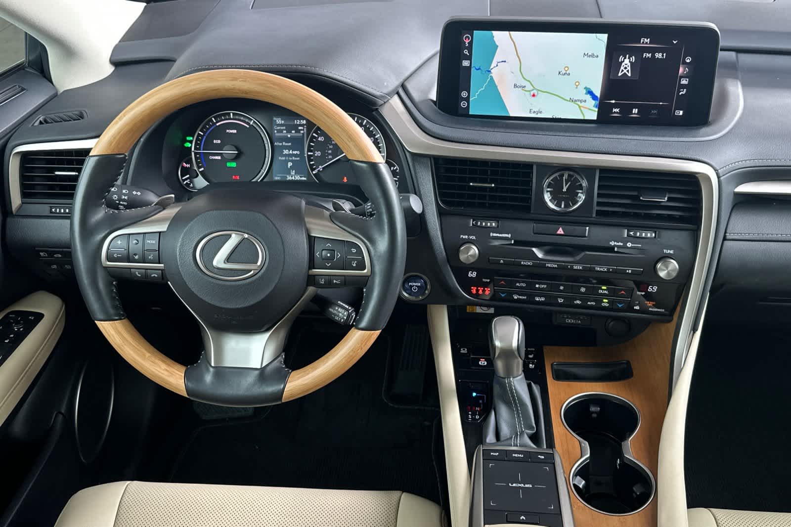 Thumbnail: 2022 Lexus RX - 14