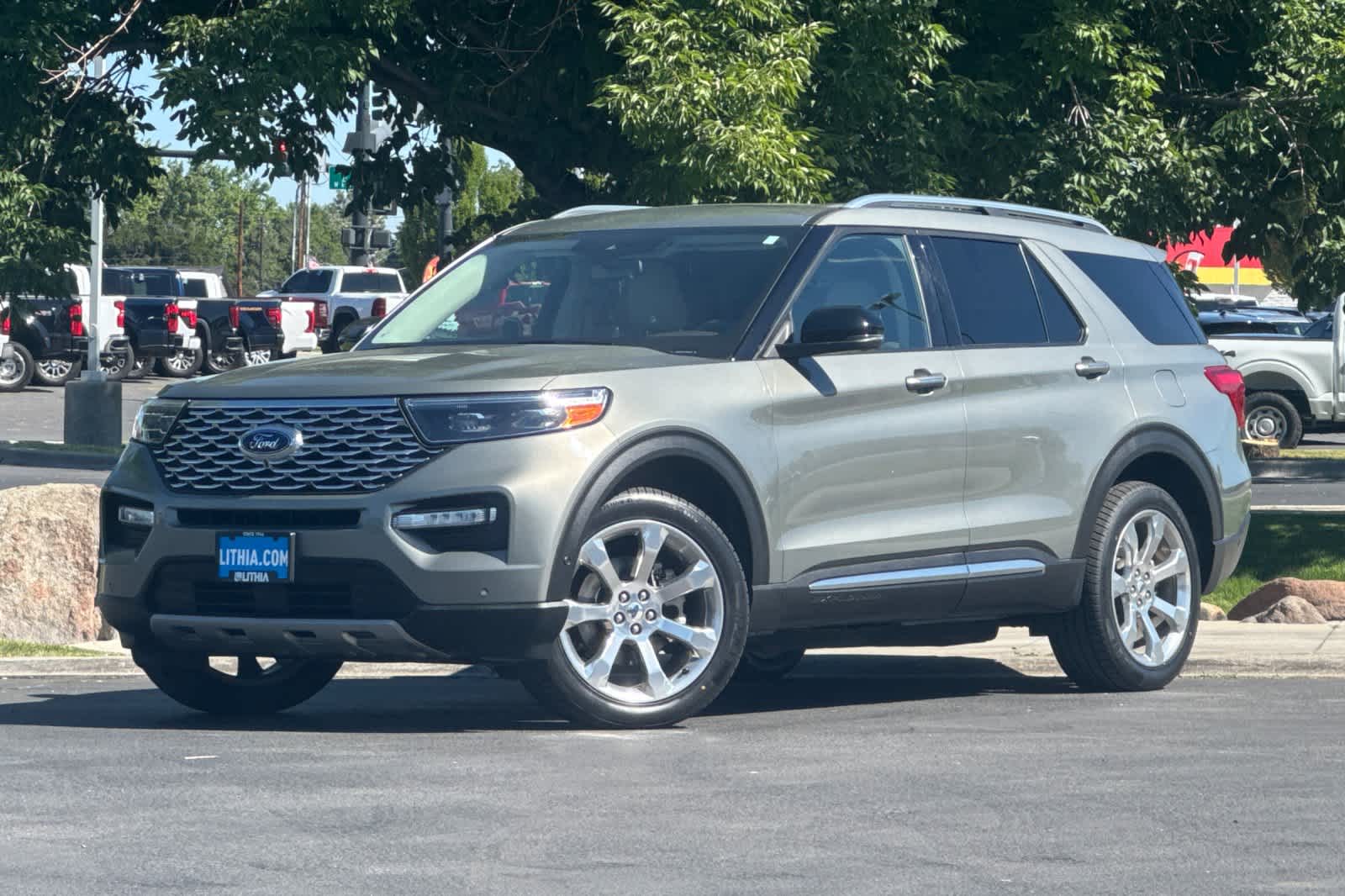 2020 Ford Explorer Platinum 4WD's photo