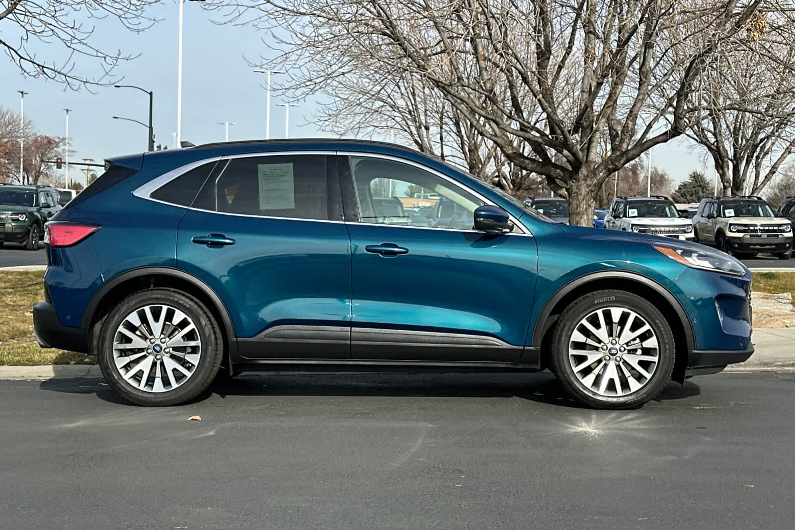 Thumbnail: 2020 Ford Escape - 8