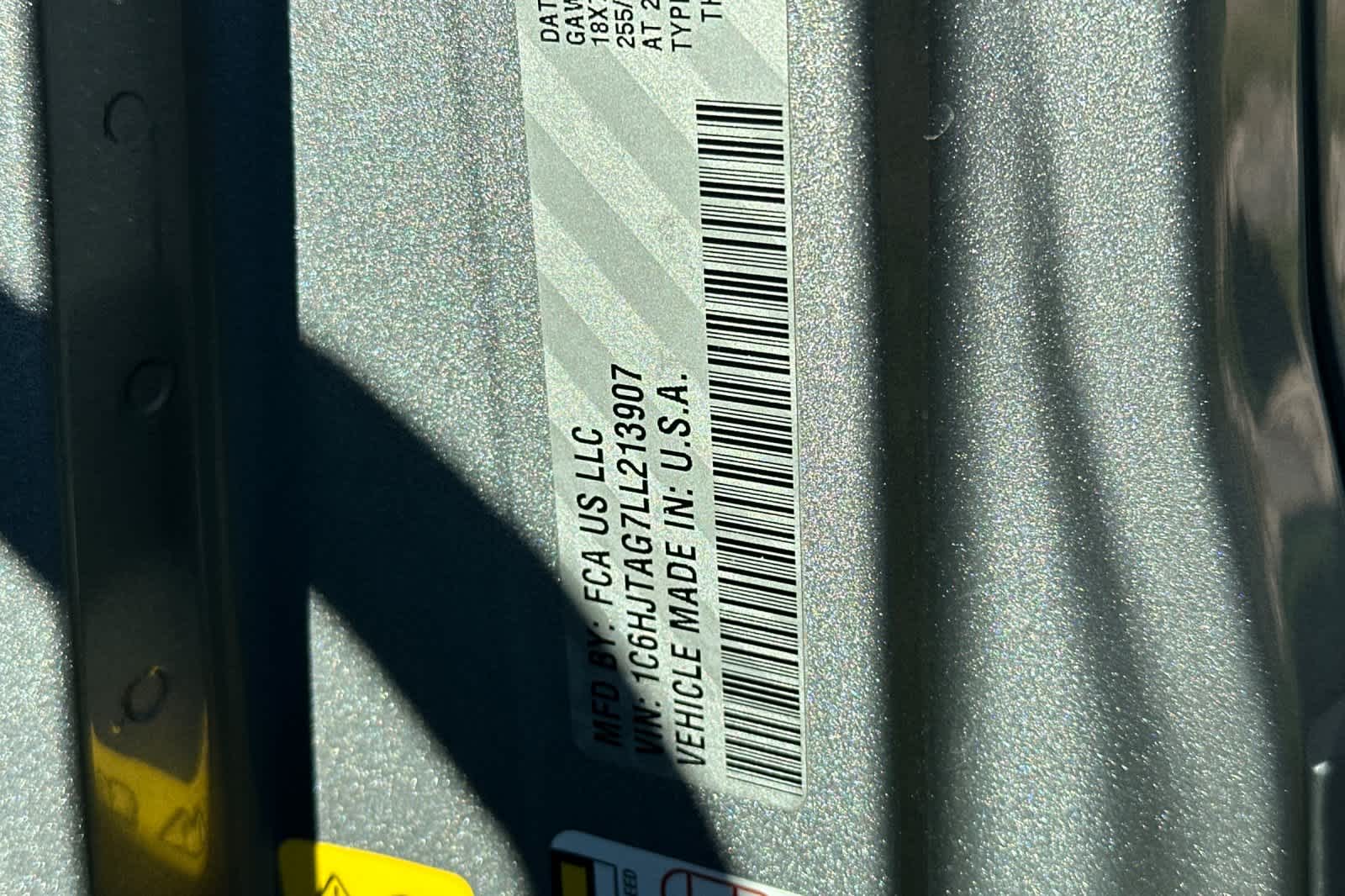 Thumbnail: 2020 Jeep Gladiator - 26