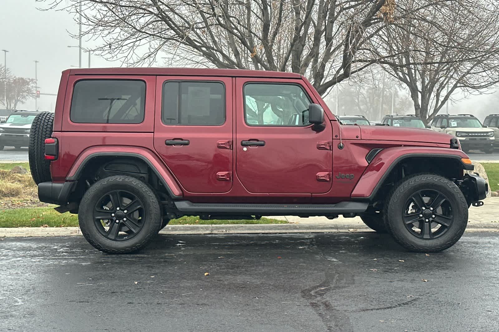 Thumbnail: 2022 Jeep Wrangler - 8