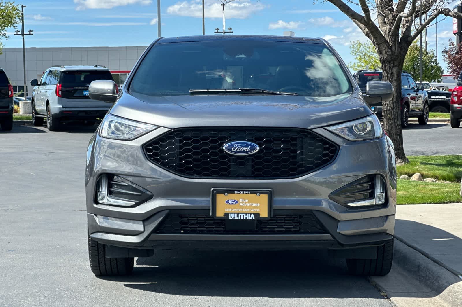 Thumbnail: 2022 Ford Edge - 10