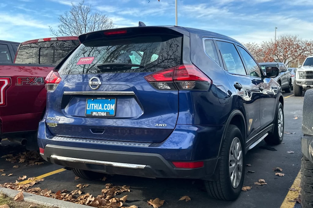 Used 2017 Nissan Rogue S SUV