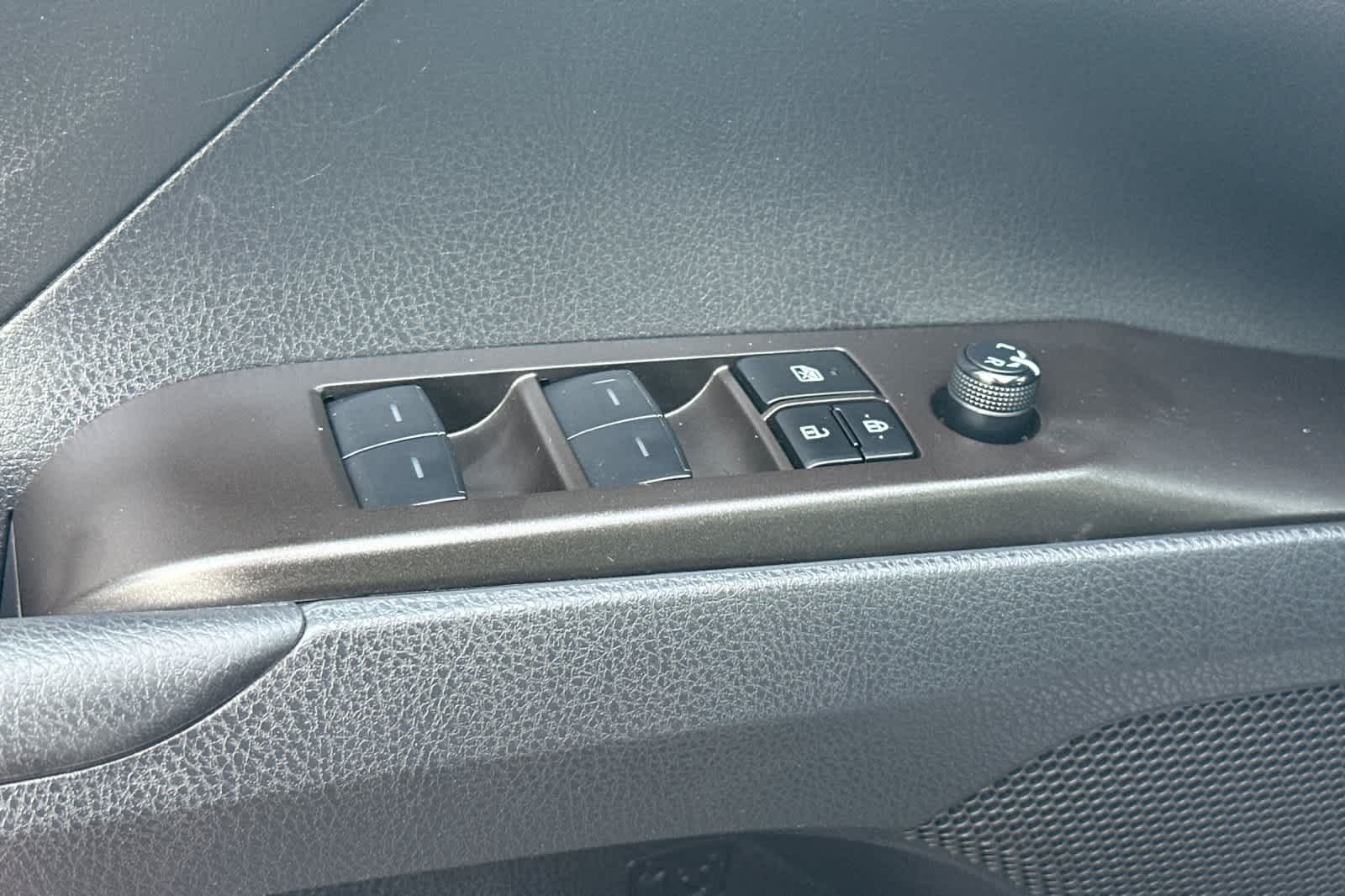 Thumbnail: 2024 Toyota Camry - 13